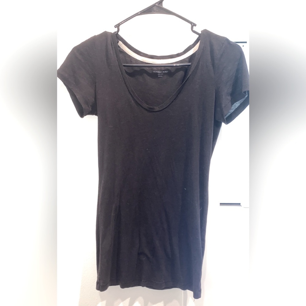 Victoria’s Secret tee